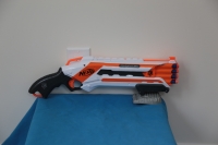 Nerf N-Strike Elite RoughCut 2by4